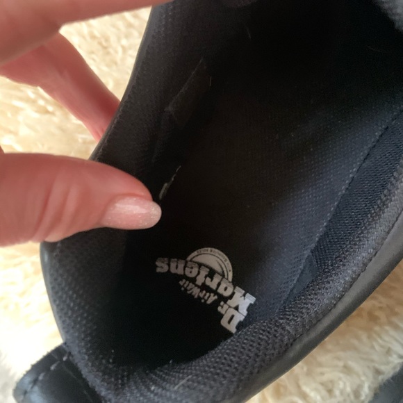 Black Men’s Dr. Martens - Picture 6 of 10